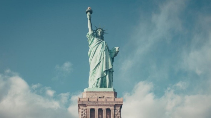 9̿ڳ¯ְҵԭ̤EB-5